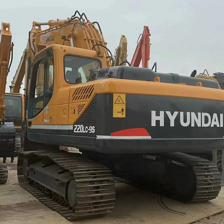 Hyundai Digger 220lc-9s Second Hand Korea Made High Performance Machine Hyundai Excavator for Sale - 履带式挖掘机:图5 Hyundai Digger 220lc-9s Second Hand Korea Made High Performance Machine Hyundai Excavator for Sale - 履带式挖掘机:图5