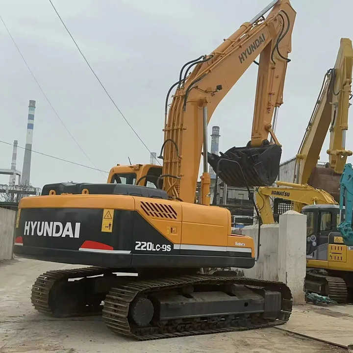 Hyundai Digger 220lc-9s Second Hand Korea Made High Performance Machine Hyundai Excavator for Sale - 履带式挖掘机:图1 Hyundai Digger 220lc-9s Second Hand Korea Made High Performance Machine Hyundai Excavator for Sale - 履带式挖掘机:图1