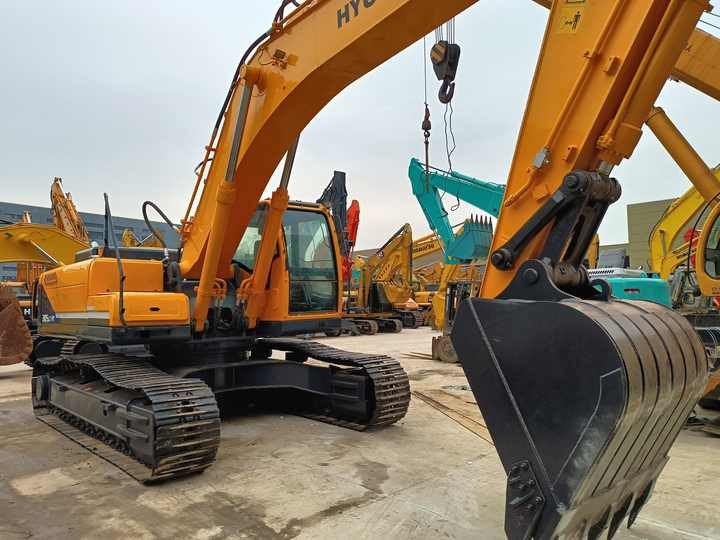 Hyundai Digger 305LC-9T Second Hand Korea Made High Performance Machine Hyundai Excavator for Sale - 履带式挖掘机:图5 Hyundai Digger 305LC-9T Second Hand Korea Made High Performance Machine Hyundai Excavator for Sale - 履带式挖掘机:图5