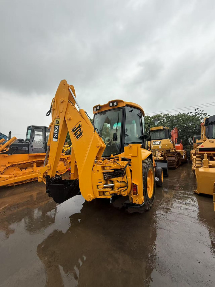 JCB 3CX - 挖掘机:图3 JCB 3CX - 挖掘机:图3