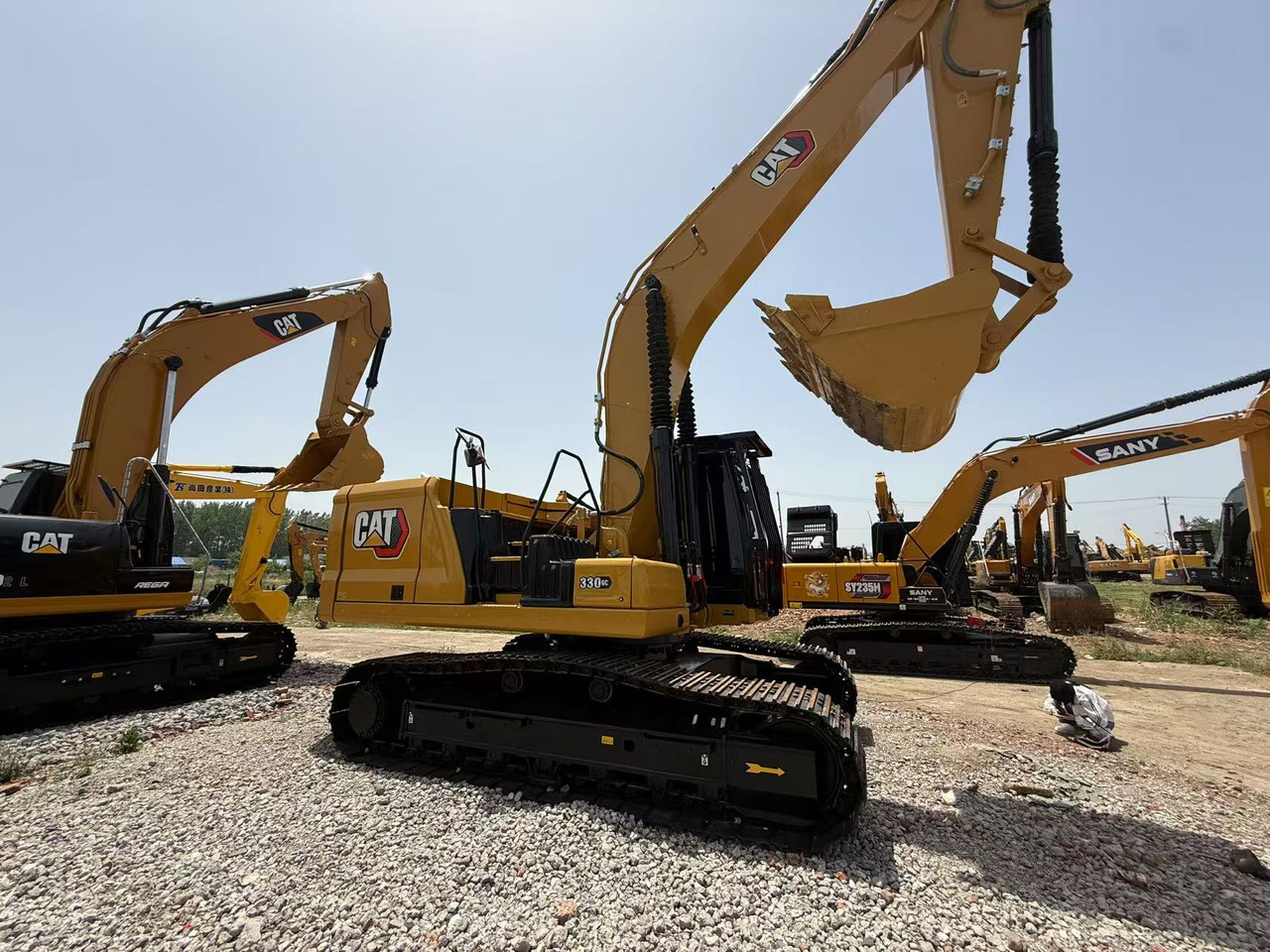KOMATSU pc400 - 履带式挖掘机:图1 KOMATSU pc400 - 履带式挖掘机:图1
