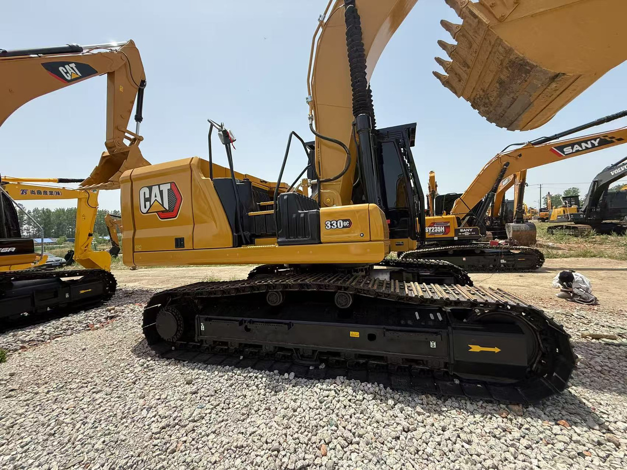 KOMATSU pc400 - 履带式挖掘机:图2 KOMATSU pc400 - 履带式挖掘机:图2