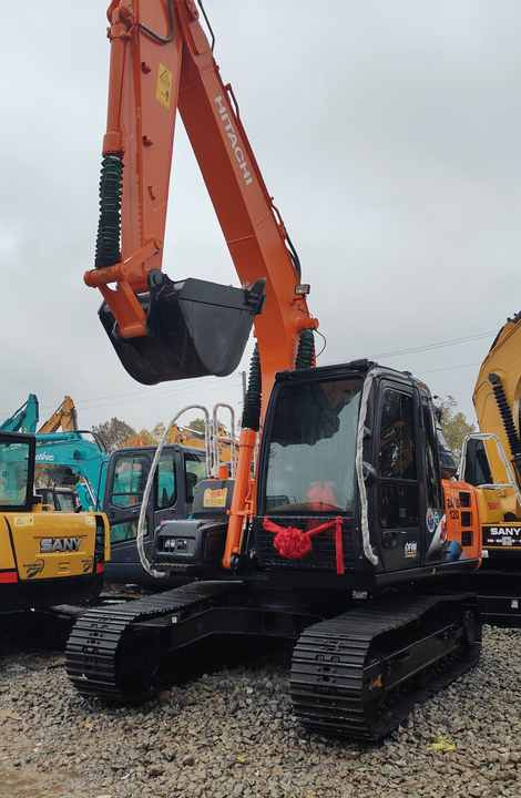 Original Hitachi ZX120 Crawler Excavator Low Hours Perfect for Various Projects Available Used Excavators for Sale - 履带式挖掘机:图5 Original Hitachi ZX120 Crawler Excavator Low Hours Perfect for Various Projects Available Used Excavators for Sale - 履带式挖掘机:图5