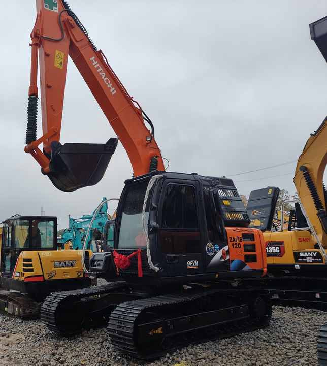 Original Hitachi ZX120 Crawler Excavator Low Hours Perfect for Various Projects Available Used Excavators for Sale - 履带式挖掘机:图4 Original Hitachi ZX120 Crawler Excavator Low Hours Perfect for Various Projects Available Used Excavators for Sale - 履带式挖掘机:图4