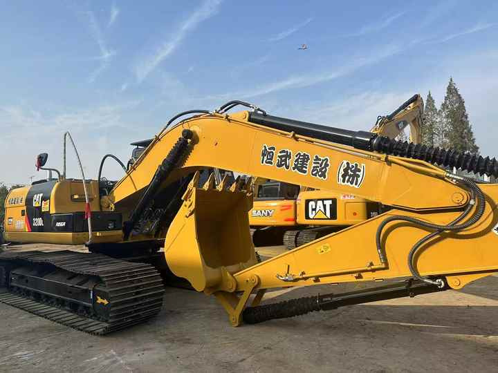 Original Made Used Cat 320D Crawler Caterpillar Excavator Hydraulic Machine Caterpillar Digger Cat 320d Used Excavators - 履带式挖掘机:图4 Original Made Used Cat 320D Crawler Caterpillar Excavator Hydraulic Machine Caterpillar Digger Cat 320d Used Excavators - 履带式挖掘机:图4