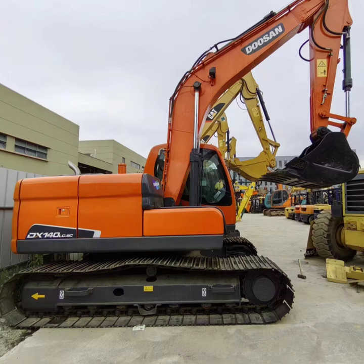 Used Digger DOOSAN DX140 Construction Machinery Construction Digger Used DOOSAN DX140 Cheap Excavator - 履带式挖掘机:图1 Used Digger DOOSAN DX140 Construction Machinery Construction Digger Used DOOSAN DX140 Cheap Excavator - 履带式挖掘机:图1