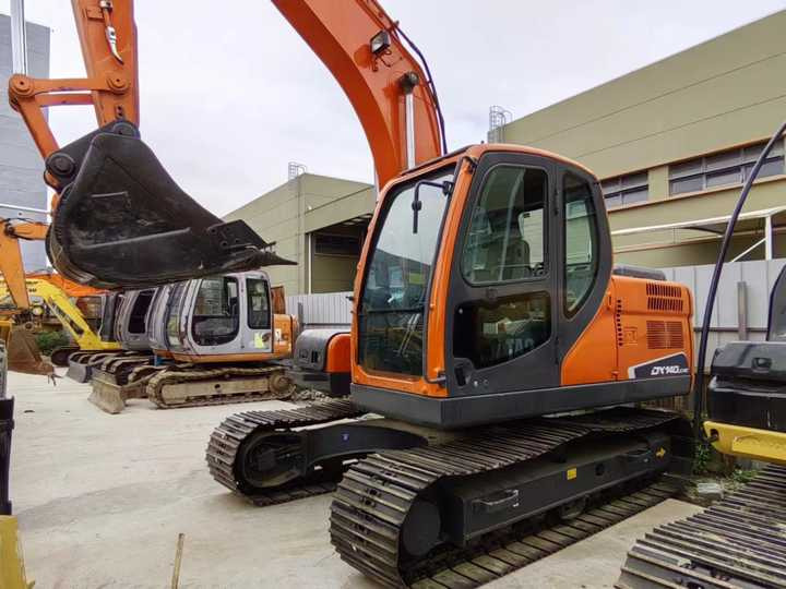 Used Digger DOOSAN DX140 Construction Machinery Construction Digger Used DOOSAN DX140 Cheap Excavator - 履带式挖掘机:图3 Used Digger DOOSAN DX140 Construction Machinery Construction Digger Used DOOSAN DX140 Cheap Excavator - 履带式挖掘机:图3