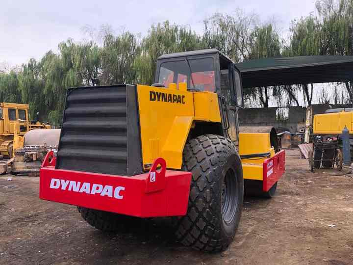Used Dynapac Ca251d Road Roller for Sale Dynapac Ca251d Ca301d Road Roller - 压实机:图2 Used Dynapac Ca251d Road Roller for Sale Dynapac Ca251d Ca301d Road Roller - 压实机:图2