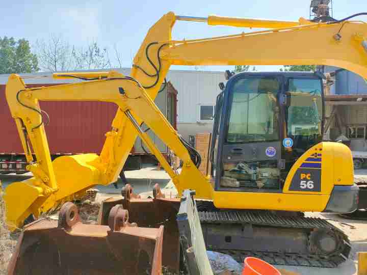 Used Komatsu PC56 Mini Excavator-Affordable,Durable,Reliable,Compact,and Efficient Construction Machinery - 挖掘机:图4 Used Komatsu PC56 Mini Excavator-Affordable,Durable,Reliable,Compact,and Efficient Construction Machinery - 挖掘机:图4