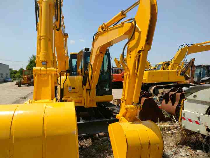 Used Komatsu PC56 Mini Excavator-Affordable,Durable,Reliable,Compact,and Efficient Construction Machinery - 挖掘机:图5 Used Komatsu PC56 Mini Excavator-Affordable,Durable,Reliable,Compact,and Efficient Construction Machinery - 挖掘机:图5
