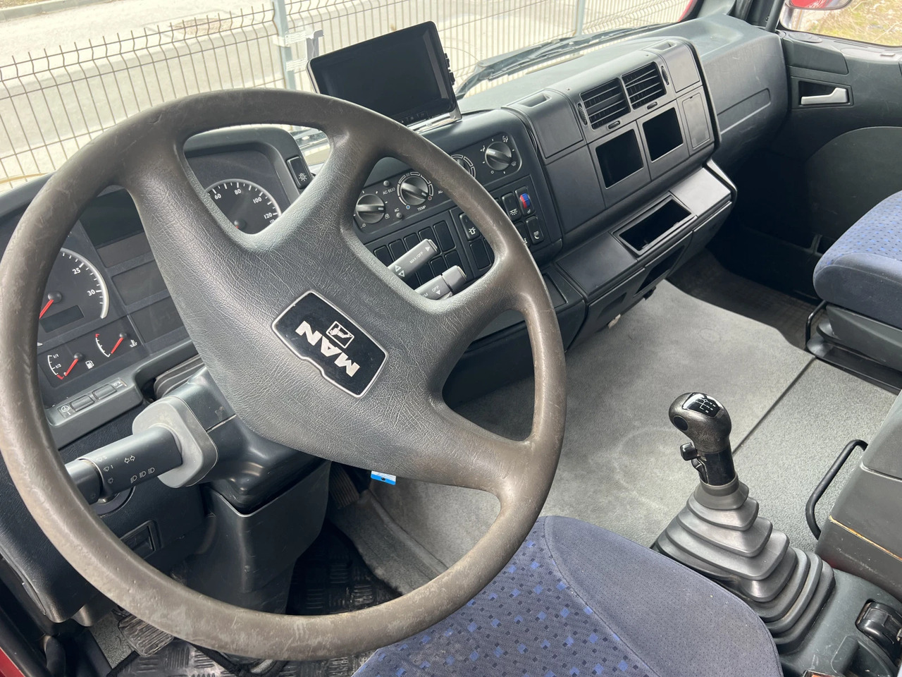 翻斗车, 起重车 Man Tga 6х4, Самосвал с Кран:图13 翻斗车, 起重车 Man Tga 6х4, Самосвал с Кран:图13