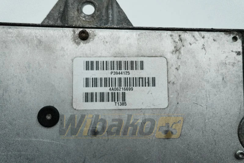 Cummins 3944125 - ECU 适用于 建筑机械:图2 Cummins 3944125 - ECU 适用于 建筑机械:图2