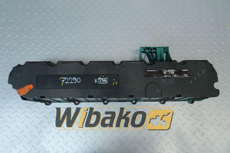 Cylinder head cover Deutz 04905691 - 发动机及其零件 适用于 建筑机械:图1 Cylinder head cover Deutz 04905691 - 发动机及其零件 适用于 建筑机械:图1
