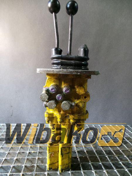 Joystick Hydreco V0605ABG50L123035/A/82 - 驾驶室和内部 适用于 建筑机械:图1 Joystick Hydreco V0605ABG50L123035/A/82 - 驾驶室和内部 适用于 建筑机械:图1