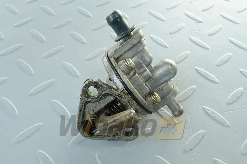 Kubota 15821-52030 - 燃料泵 适用于 建筑机械:图1 Kubota 15821-52030 - 燃料泵 适用于 建筑机械:图1