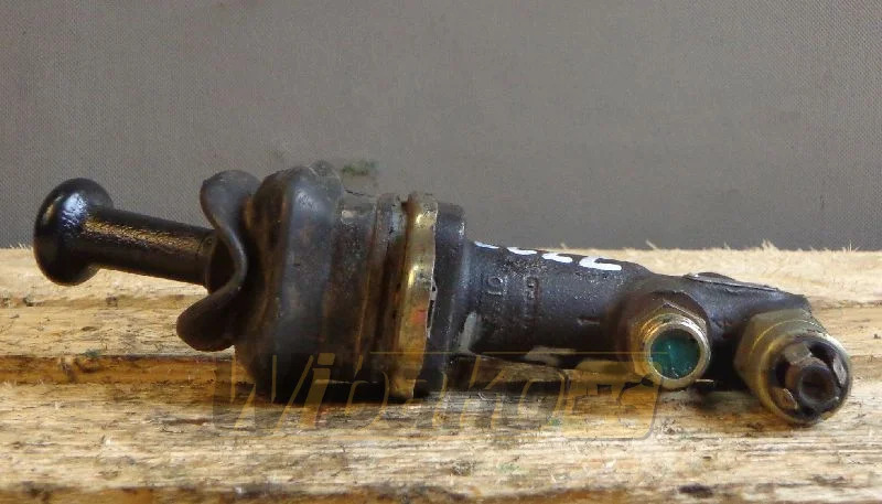 Wabco 4674100110 - 液压阀 适用于 建筑机械:图1 Wabco 4674100110 - 液压阀 适用于 建筑机械:图1