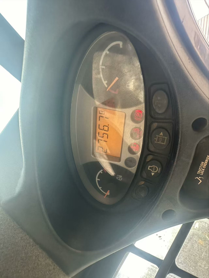 BOBCAT S550 - 轮式装载机:图3 BOBCAT S550 - 轮式装载机:图3