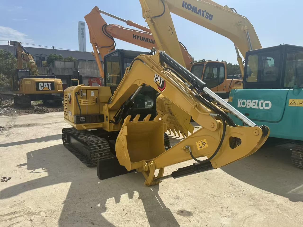CATERPILLAR 306E2 - 履带式挖掘机:图4 CATERPILLAR 306E2 - 履带式挖掘机:图4