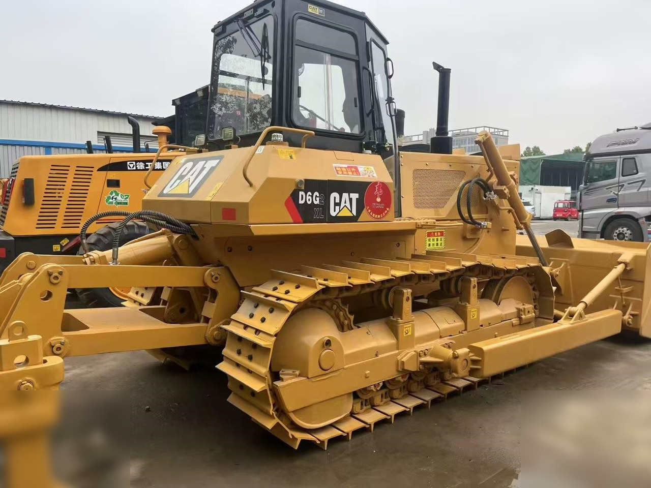 CATERPILLAR D6G - 推土机:图1 CATERPILLAR D6G - 推土机:图1