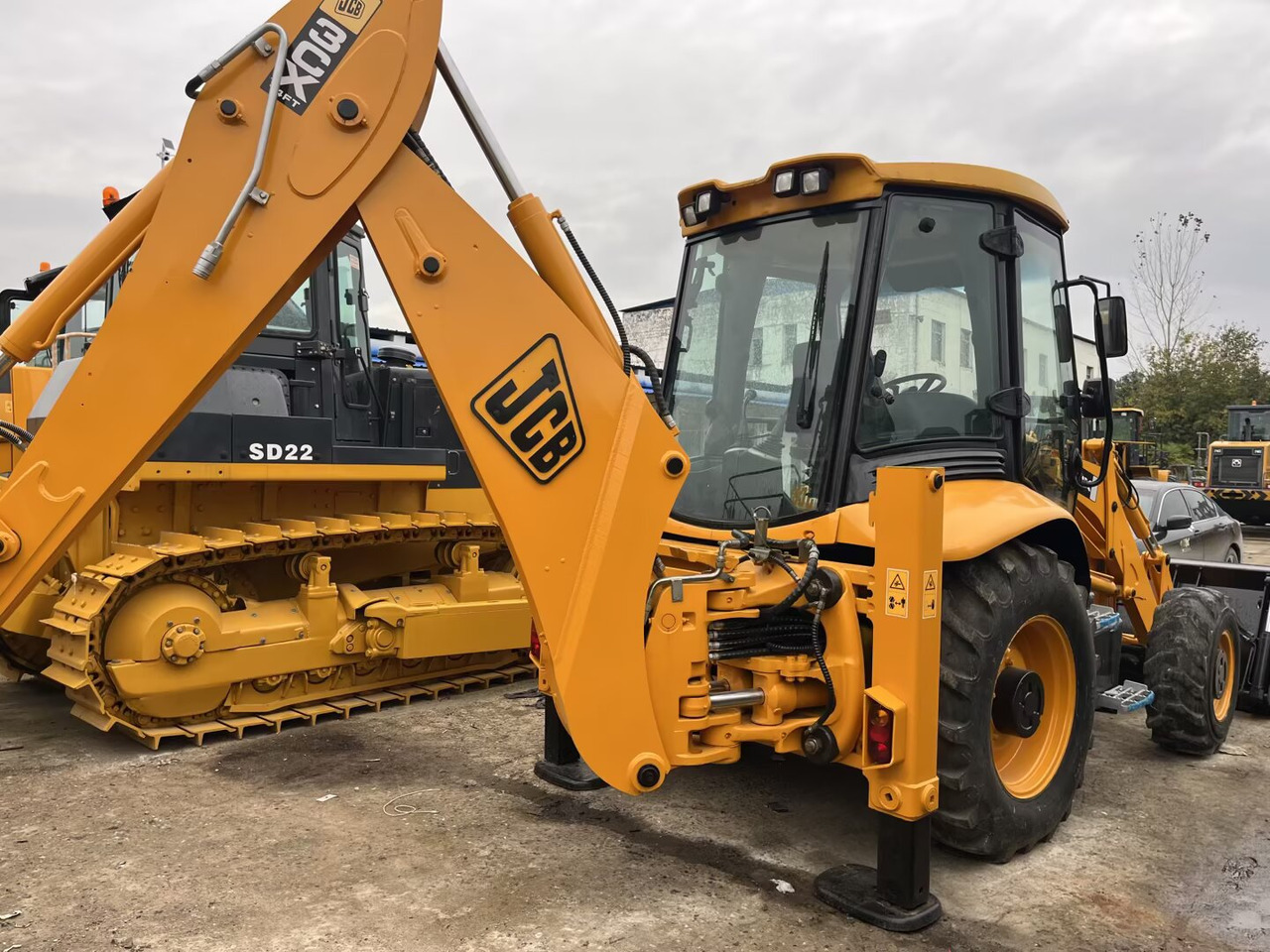 JCB - 反铲装载机:图3 JCB - 反铲装载机:图3