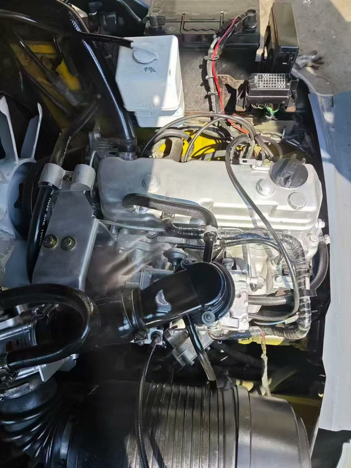 Komatsu FD50 - 柴油叉车:图5 Komatsu FD50 - 柴油叉车:图5