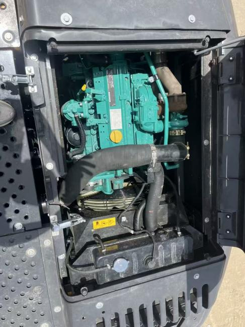 履带式挖掘机 volvo EC140：图7