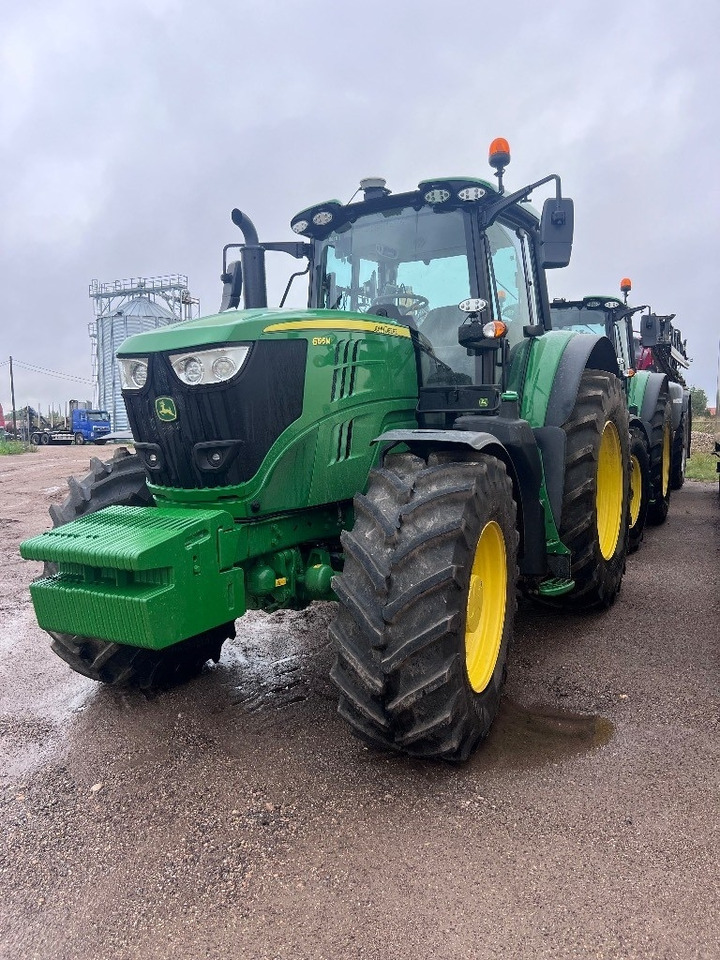John Deere 6195M - 拖拉机:图1 John Deere 6195M - 拖拉机:图1