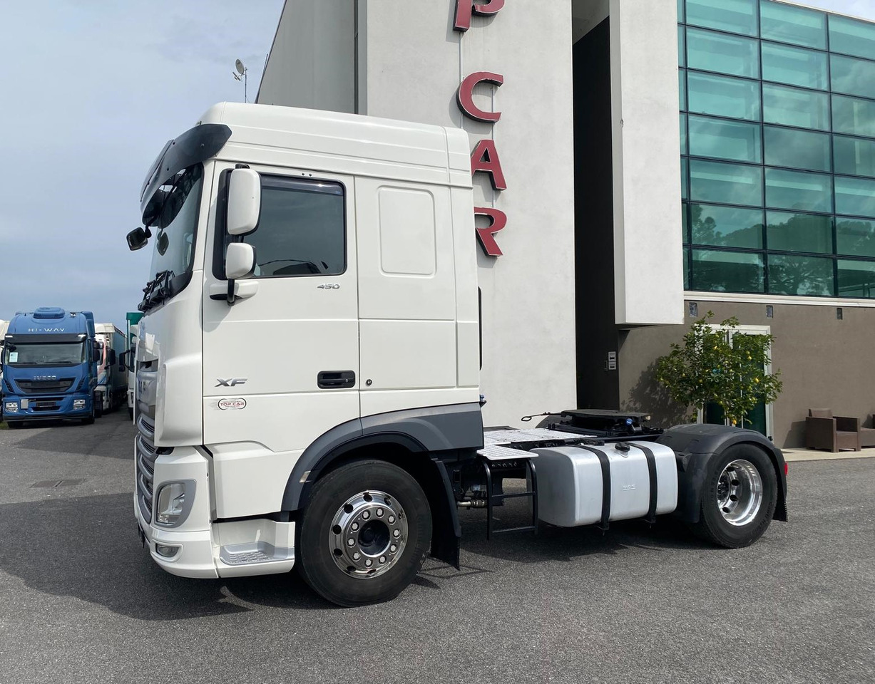 DAF XF 450 - 牵引车:图2 DAF XF 450 - 牵引车:图2