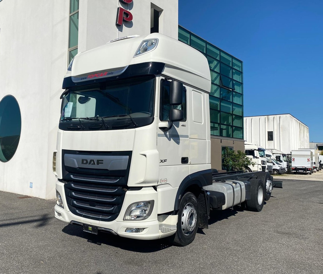 DAF XF 480 - 驾驶室底盘卡车:图2 DAF XF 480 - 驾驶室底盘卡车:图2