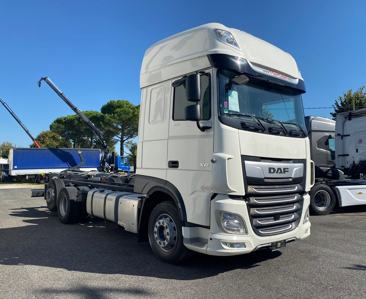 DAF XF 480 - 驾驶室底盘卡车:图3 DAF XF 480 - 驾驶室底盘卡车:图3