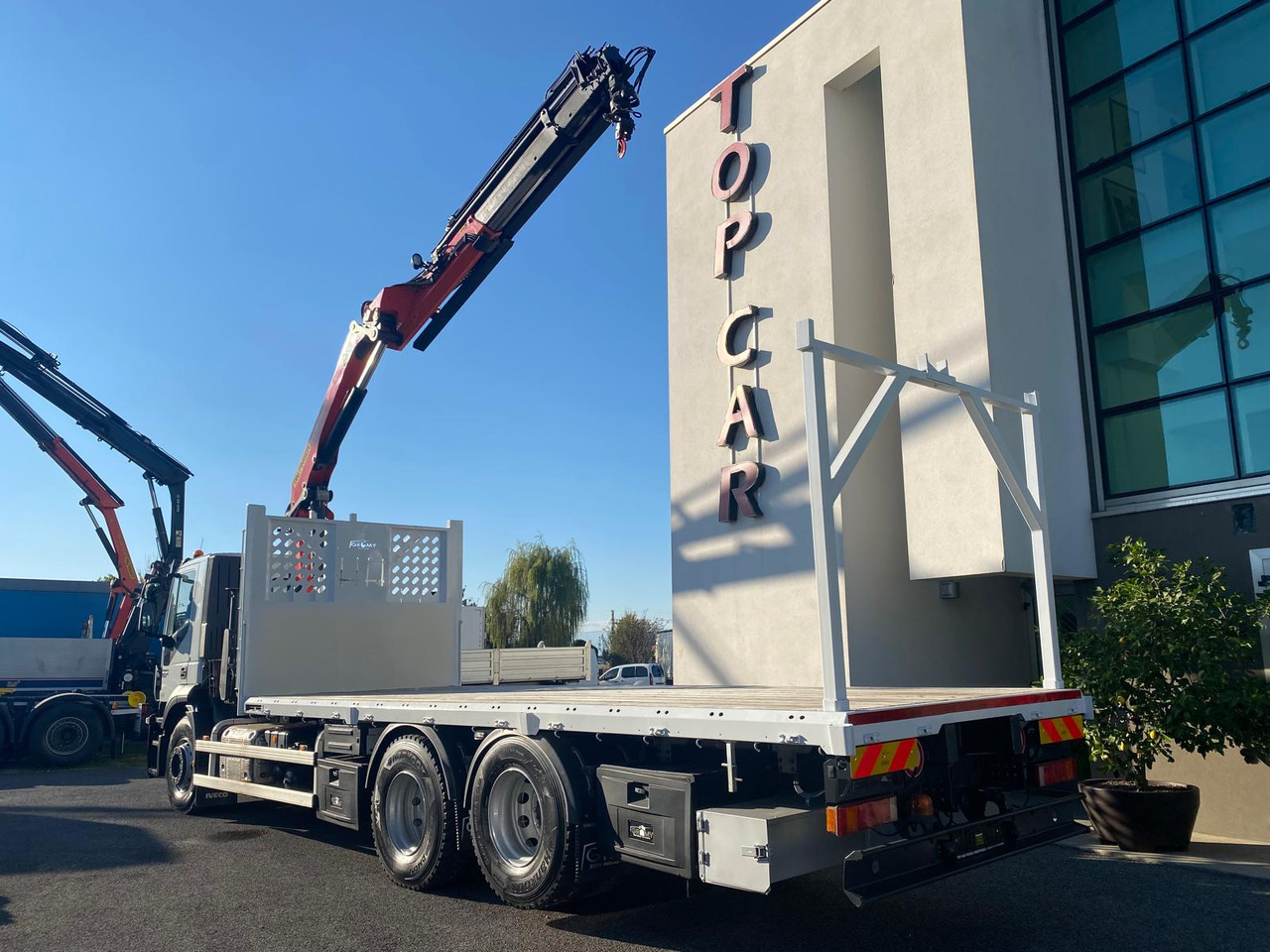 IVECO AD260S36 - 起重车:图4 IVECO AD260S36 - 起重车:图4