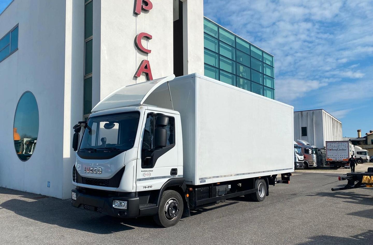 IVECO EUROCARGO 75E21 2019 CASSONE E SPONDA - 厢式卡车:图1 IVECO EUROCARGO 75E21 2019 CASSONE E SPONDA - 厢式卡车:图1