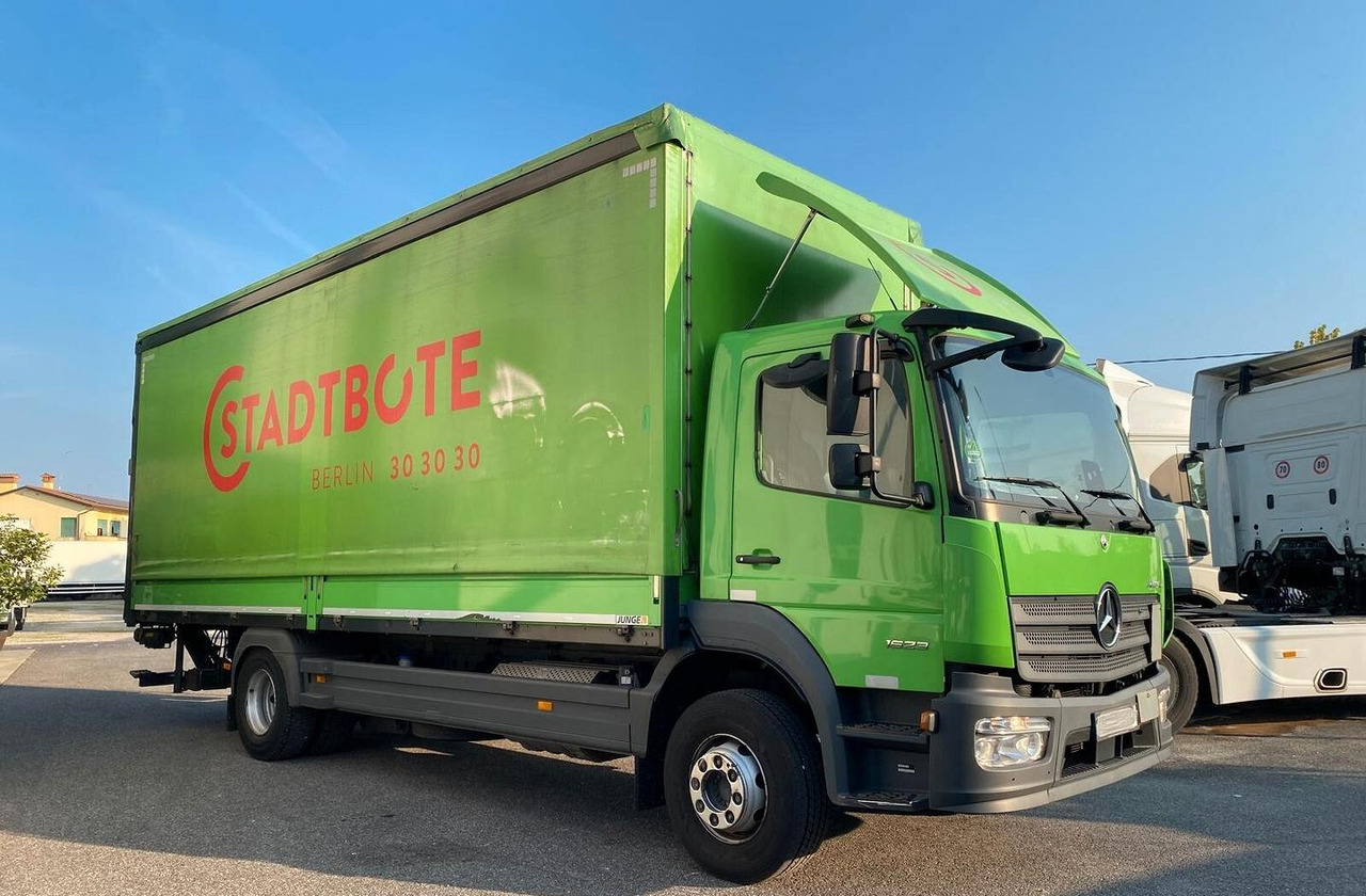 MERCEDES ATEGO 16.23 CASSONE CENTINATO E SPONDA - 侧帘卡车:图2 MERCEDES ATEGO 16.23 CASSONE CENTINATO E SPONDA - 侧帘卡车:图2