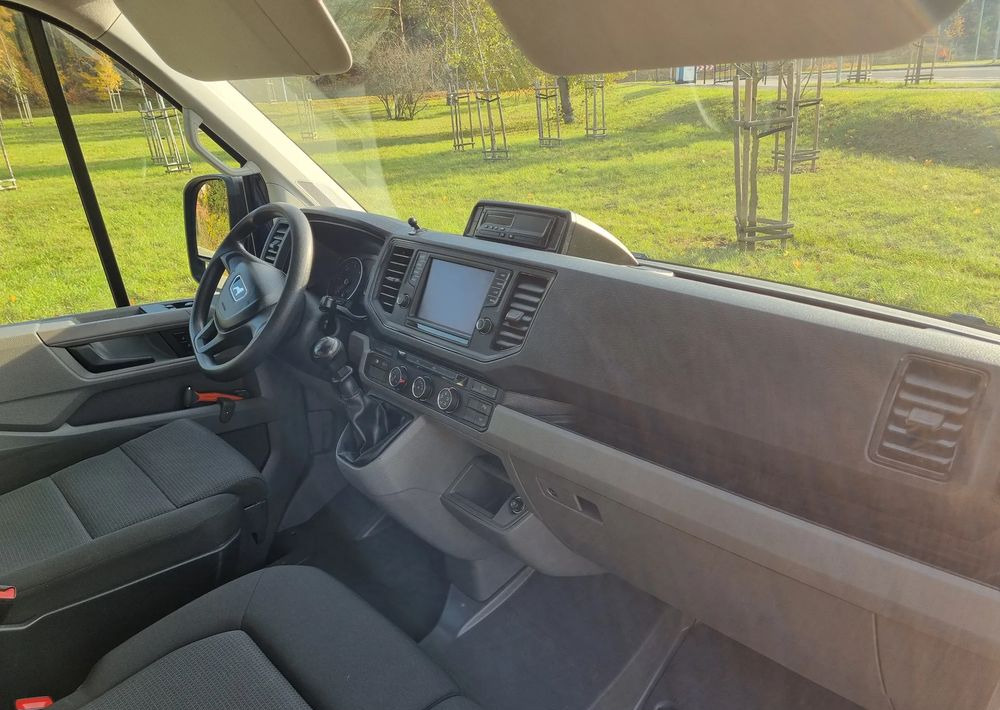 无侧窗厢式货车 MAN TGE：图14