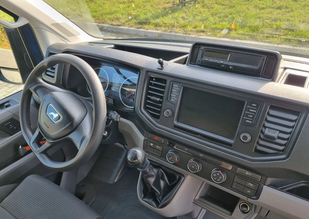 无侧窗厢式货车 MAN TGE：图15