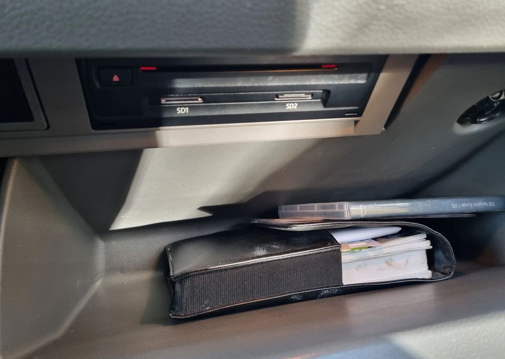 无侧窗厢式货车 MAN TGE：图22