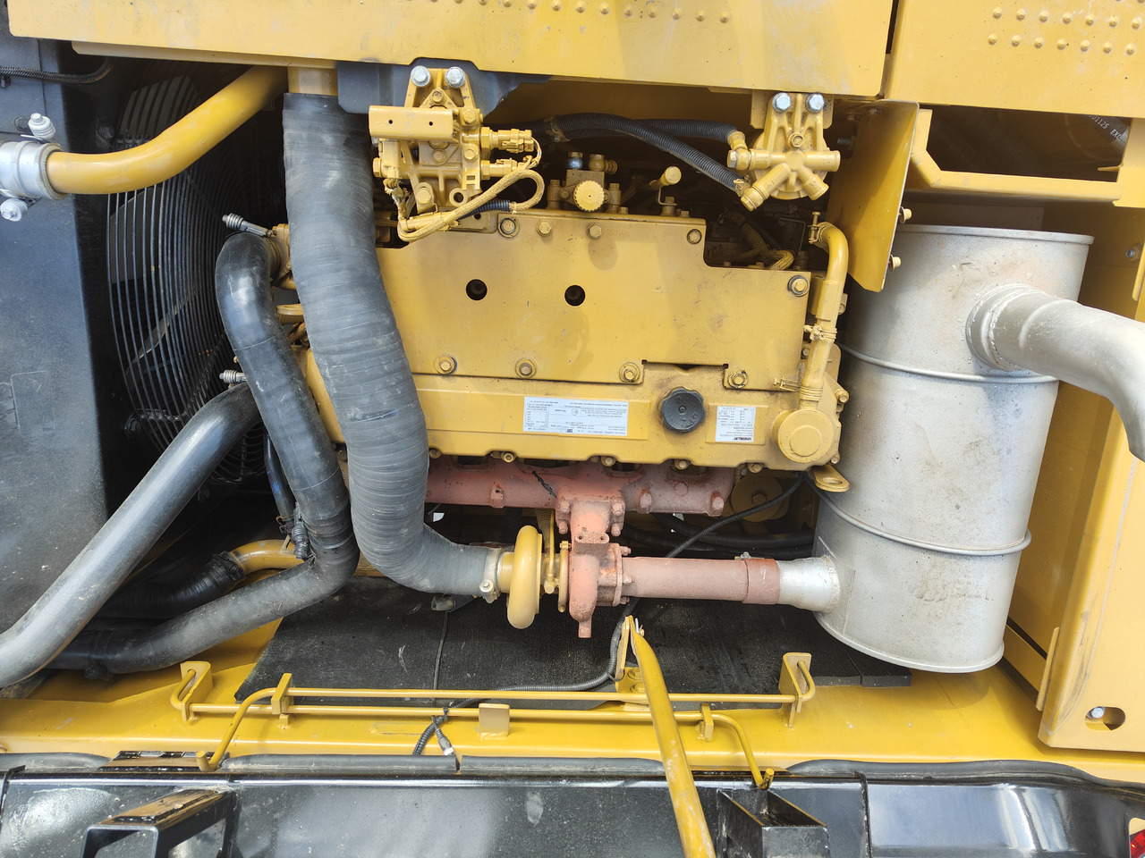 履带式挖掘机 CATERPILLAR 95% New Well Maintained Low Working Hours Used Excavator CAT320D CAT320d Used Excavator for Sale at the Lowest Price [ Copy ]：图7