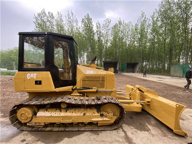Caterpillar Used D5 Bulldozer , CAT D5g D5h D5k with Ripper , CAT D4h D5h D6h D7h - 推土机:图3 Caterpillar Used D5 Bulldozer , CAT D5g D5h D5k with Ripper , CAT D4h D5h D6h D7h - 推土机:图3