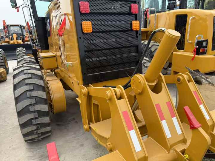 Certified CAT 140G Grader Used Construction Machine | No Accidents, Ready to Work | Price Negotiable - 平路机:图4 Certified CAT 140G Grader Used Construction Machine | No Accidents, Ready to Work | Price Negotiable - 平路机:图4