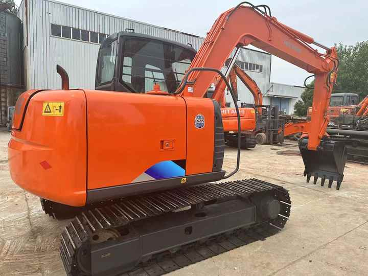 Cheap Price Hitachi ZX70 Used Excavator for Sale Used 6 Tons Hitachi Mini Excavator with Good Performance - 小型挖掘机:图4 Cheap Price Hitachi ZX70 Used Excavator for Sale Used 6 Tons Hitachi Mini Excavator with Good Performance - 小型挖掘机:图4