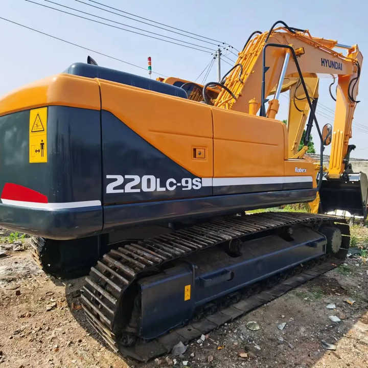 Hyundai Digger 220lc-9s Second Hand Korea Made High Performance Machine Hyundai Excavator for Sale - 履带式挖掘机:图1 Hyundai Digger 220lc-9s Second Hand Korea Made High Performance Machine Hyundai Excavator for Sale - 履带式挖掘机:图1
