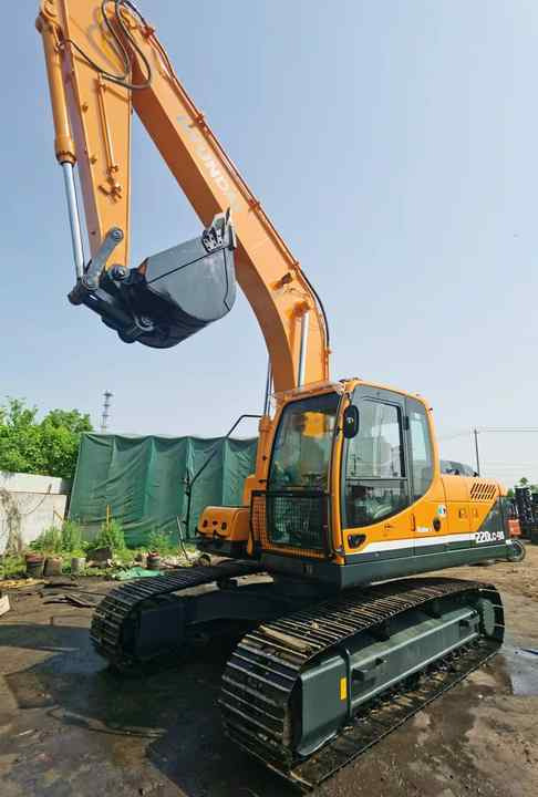 Hyundai Digger 220lc-9s Second Hand Korea Made High Performance Machine Hyundai Excavator for Sale - 履带式挖掘机:图2 Hyundai Digger 220lc-9s Second Hand Korea Made High Performance Machine Hyundai Excavator for Sale - 履带式挖掘机:图2