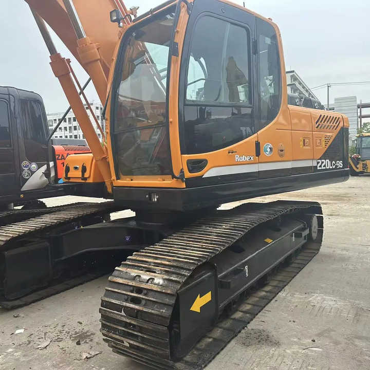 Hyundai Digger 220lc-9s Second Hand Korea Made High Performance Machine Hyundai Excavator for Sale - 履带式挖掘机:图1 Hyundai Digger 220lc-9s Second Hand Korea Made High Performance Machine Hyundai Excavator for Sale - 履带式挖掘机:图1