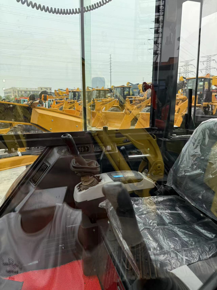 KOMATSU Komatsu PC55 for sale in good price at good condition - 建筑机械:图5 KOMATSU Komatsu PC55 for sale in good price at good condition - 建筑机械:图5