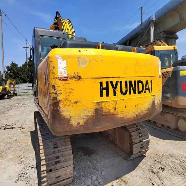 Second-hand Original Hyundai R215-7C Crawler Excavator - 履带式挖掘机:图3 Second-hand Original Hyundai R215-7C Crawler Excavator - 履带式挖掘机:图3