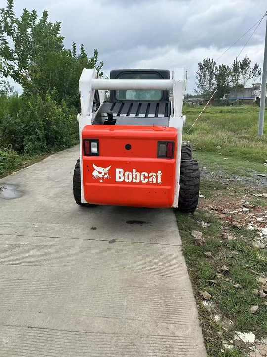 USED BOBCAT S300 Skid-steer Loader with Very Good Performance Is for Sale at a Low Price. S160/s185/s220/330 in Stock - 滑移装载机:图3 USED BOBCAT S300 Skid-steer Loader with Very Good Performance Is for Sale at a Low Price. S160/s185/s220/330 in Stock - 滑移装载机:图3