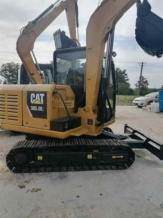 Used CAT 305.5E 5T Second Hand Japan Original MINI Excavator Mining Construction Excavators Hot Sale 306 307 308 Small Mini 6t - 小型挖掘机:图3 Used CAT 305.5E 5T Second Hand Japan Original MINI Excavator Mining Construction Excavators Hot Sale 306 307 308 Small Mini 6t - 小型挖掘机:图3