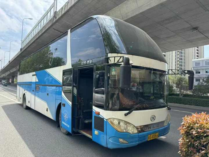 Used Heavy Construction Equipment Big Bus Second Hand Bus Used Machine Hot Sale - 长途客车:图4 Used Heavy Construction Equipment Big Bus Second Hand Bus Used Machine Hot Sale - 长途客车:图4
