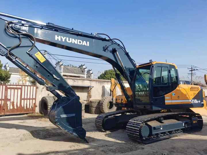 Used Wheel Excavator hyundai 210w-9 for Sale Good Condition Wheel Excavator - 履带式挖掘机:图3 Used Wheel Excavator hyundai 210w-9 for Sale Good Condition Wheel Excavator - 履带式挖掘机:图3