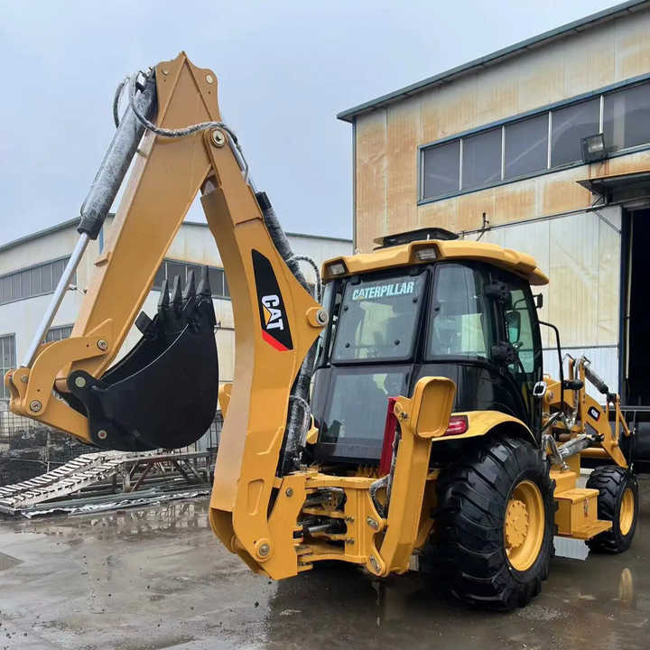 Used Wheel Loader CAT420F Caterpillar 420F Construction Machinery Mini Wheel Skid Steer Loader in Stock - 反铲装载机:图3 Used Wheel Loader CAT420F Caterpillar 420F Construction Machinery Mini Wheel Skid Steer Loader in Stock - 反铲装载机:图3